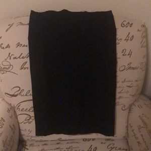 HOLD Maternity Black Skirt